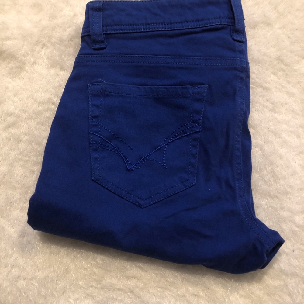 Jeans warehouse one